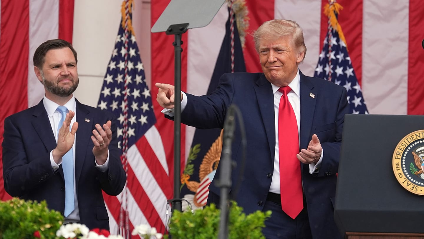 Iran-US Deal Nears Completion, Awaiting Trump and Khamenei Approval