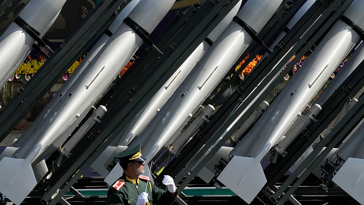 IRGC General Warns Iran Has Undisclosed Military Options as US Talks Stall