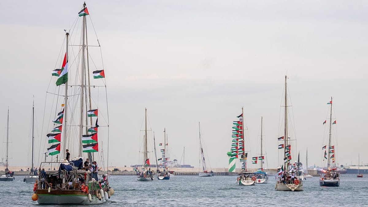 Israeli Navy Intercepts Gaza-Bound Flotilla in International Waters Off Greece