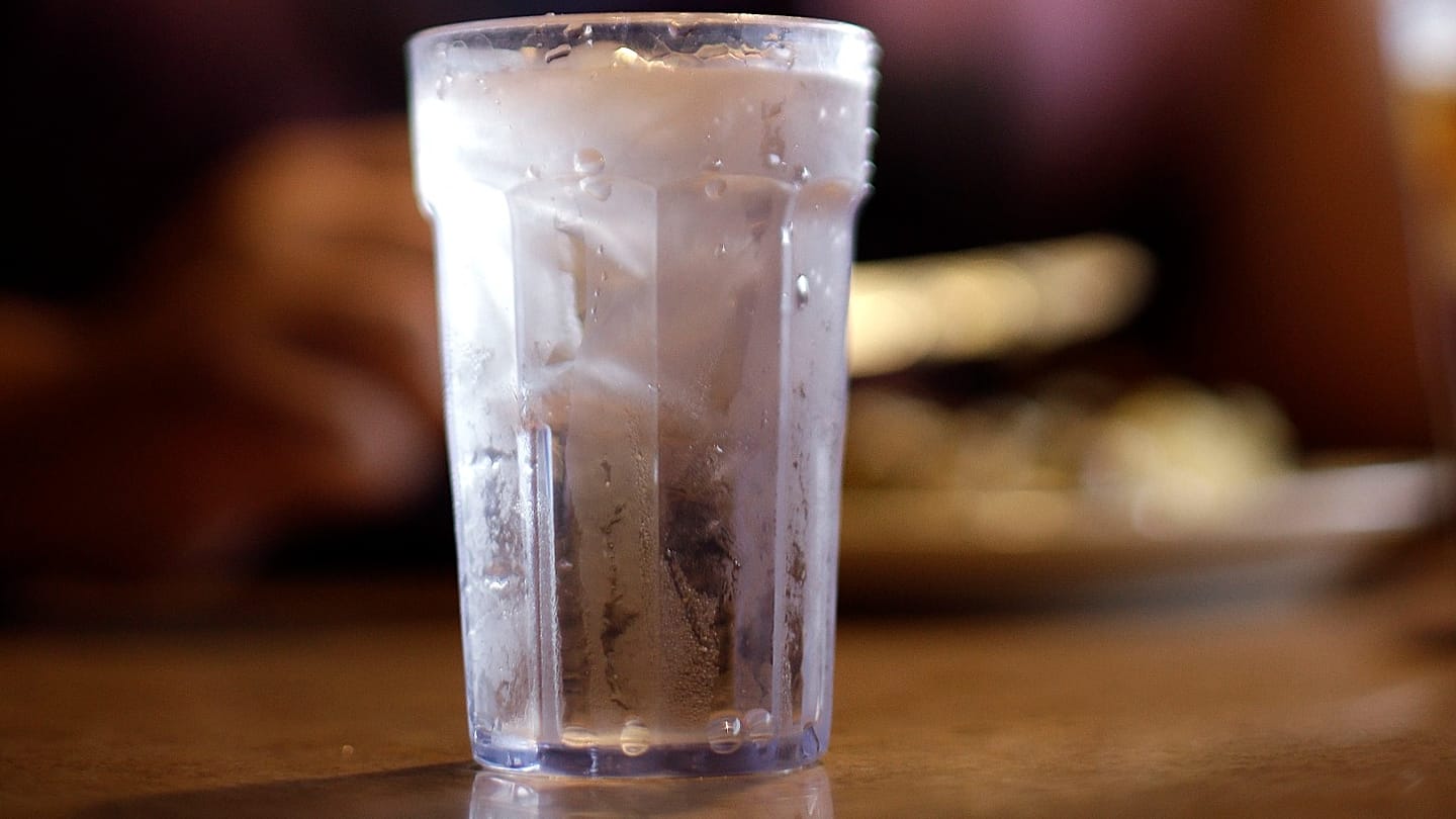 Italian Supreme Court Rules Businesses Not Obliged to Offer Free Tap Water