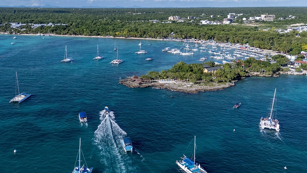 Italian Tourist Dies in Dominican Republic Resort Fire, Nearly 1,700 Evacuated