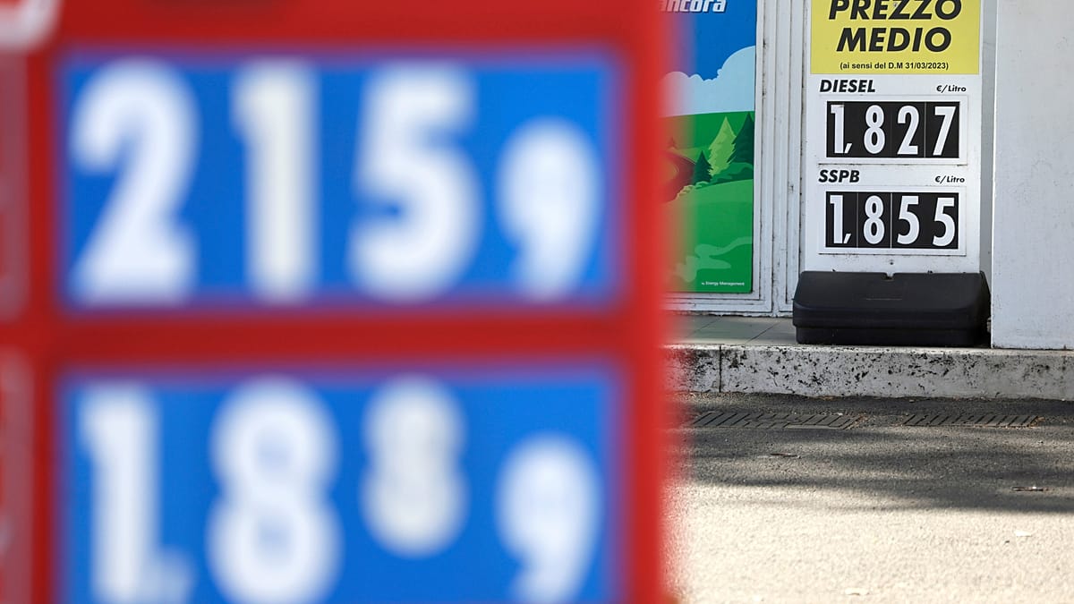Italy extends fuel tax cuts to May as pump prices climb