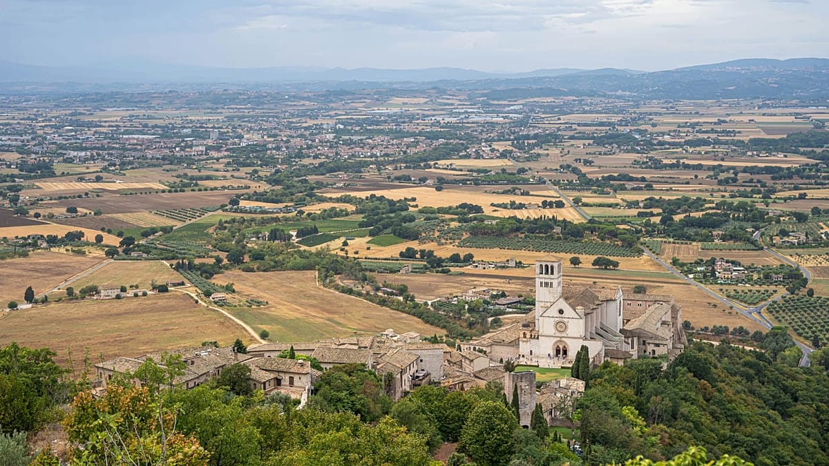Italy launches 1,546km Saint Francis trail network ahead of papal visit