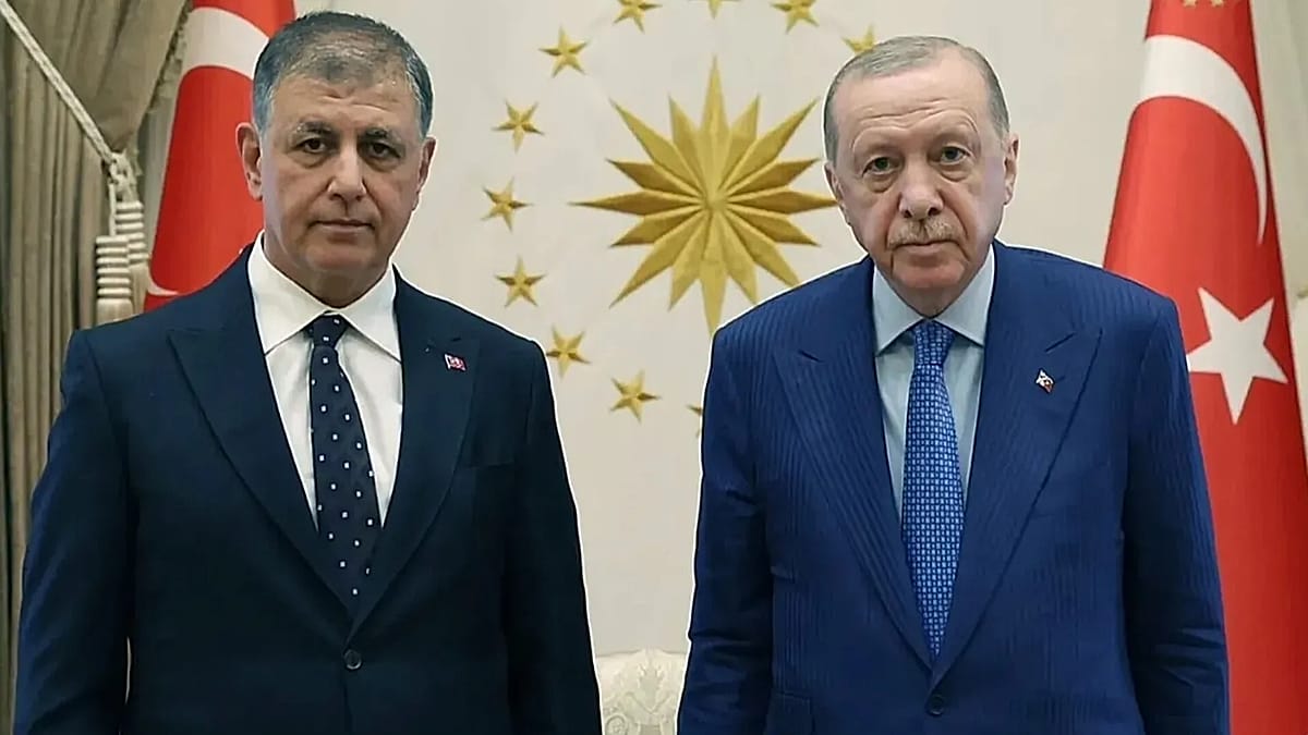 İzmir's centre-left mayor defects to Erdoğan's AK Party, ending 27-year leftist rule