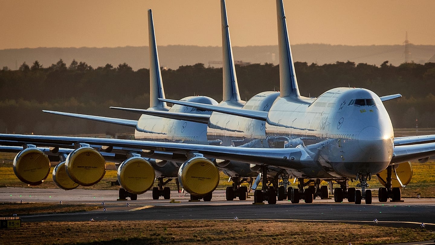 Jet Fuel Surge Cuts Global Airline Profit Forecast in Half