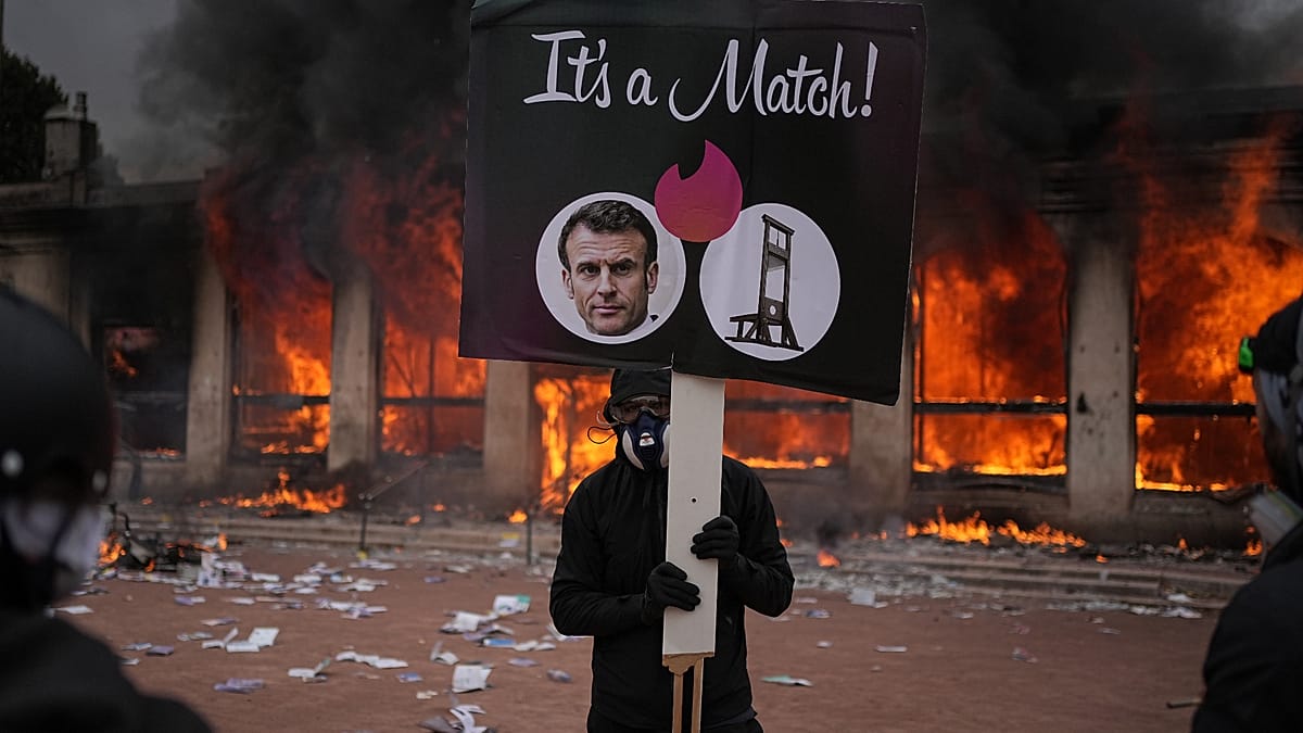 Jihadist calls to attack protesters and police in Spain and Portugal