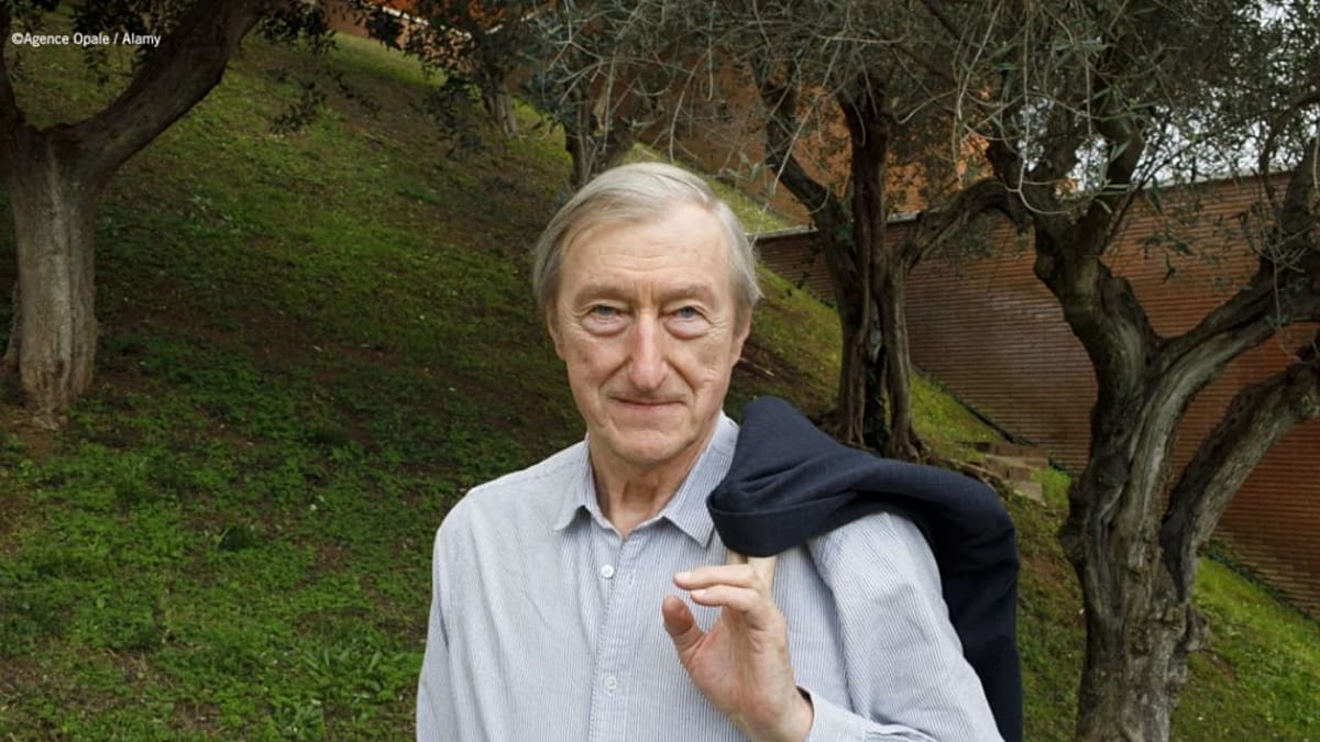 Julian Barnes Announces End of Fiction Career After Winning Princess of Asturias Prize