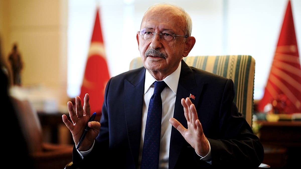 Kılıçdaroğlu hints at backing İmamoğlu for presidency amid CHP turmoil
