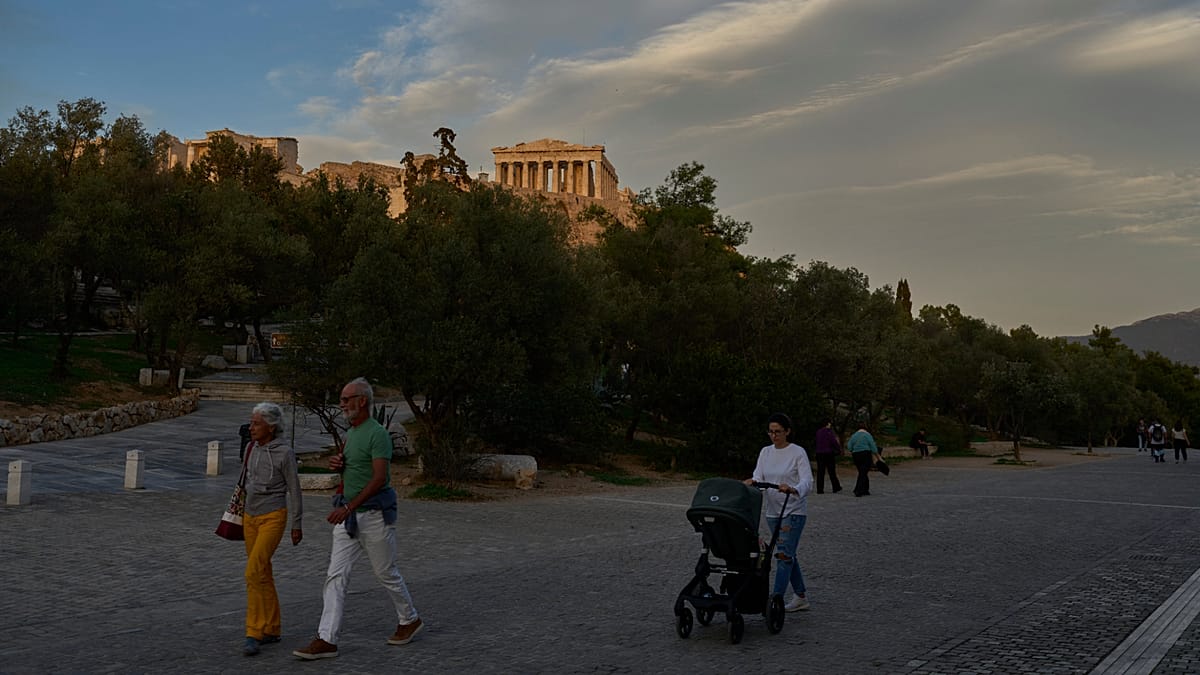 Knife Attack at Athens Acropolis Injures Two Greek-American Tourists
