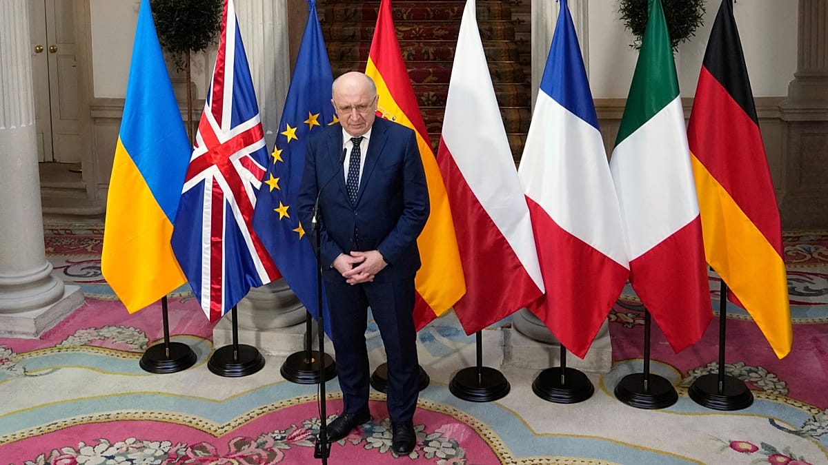 Kubilius Pushes European Defence Union, Critics Call It a Distraction