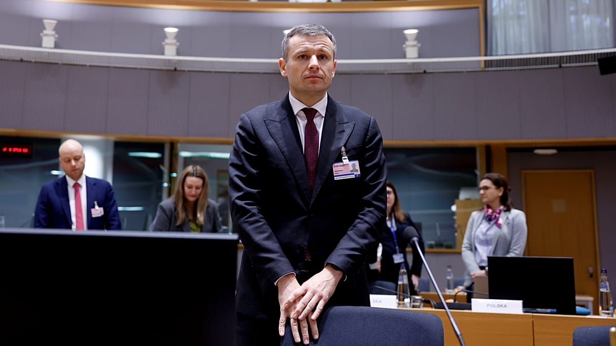 Kyiv Urges EU to Seize Russian Assets as 2027 Funding Gap Hits €68bn