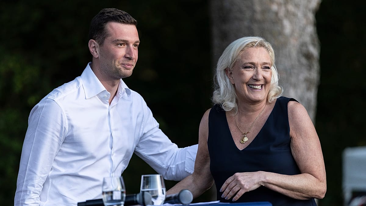 Le Pen and Bardella Present United Front Ahead of Paris Court Ruling on 2027 Candidacy