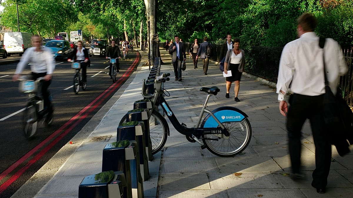 Londoners React to Starmer's Resignation: 'Another Day, Another Leader'