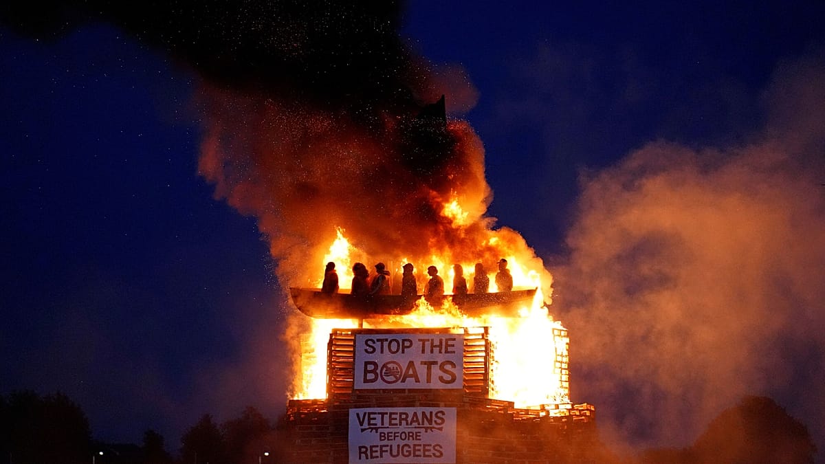Loyalist Bonfire in Northern Ireland Features Mosque Replica and Anti-Immigration Signs