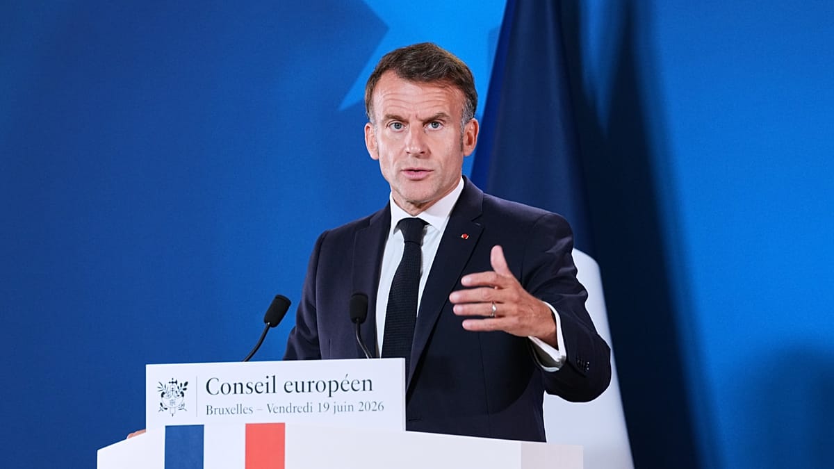 Macron and Sánchez Reject EU Return Hubs as Ineffective and Un-European
