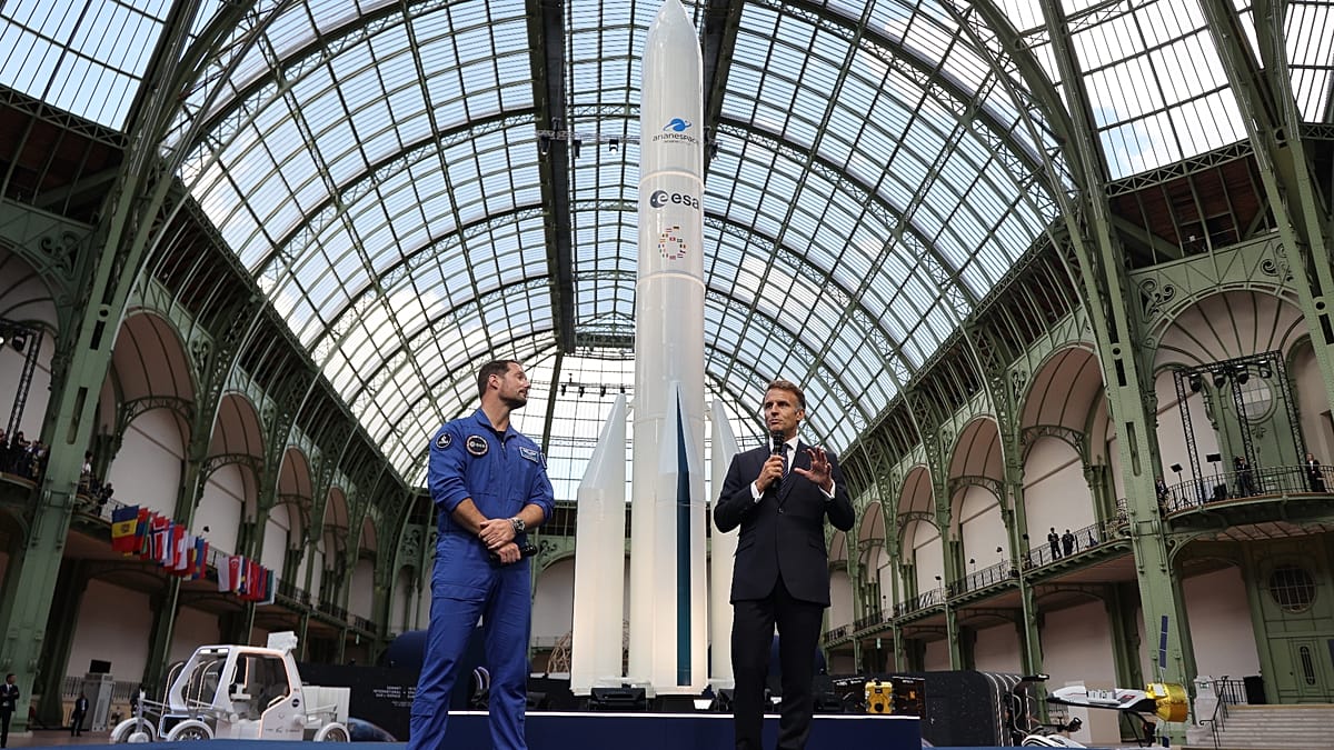 Macron and von der Leyen urge European space autonomy amid security threats