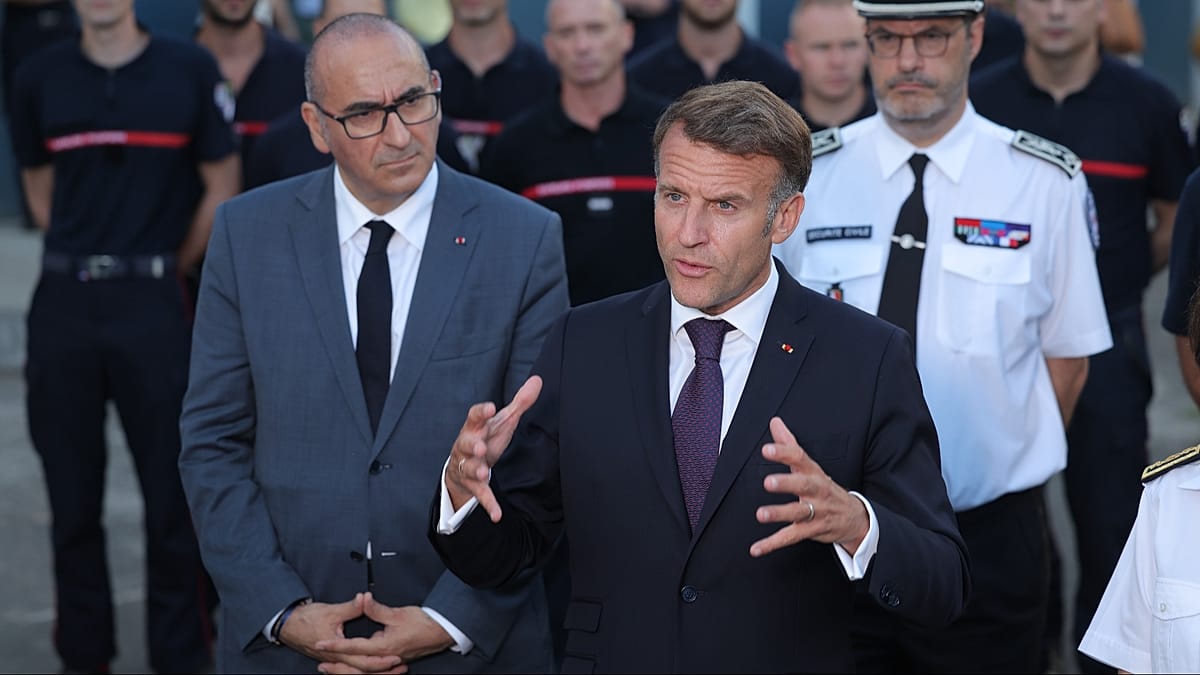 Macron keeps interior minister after riots, demands new tactics