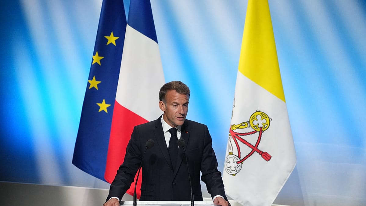 Macron urges Europe to resist nationalist resurgence