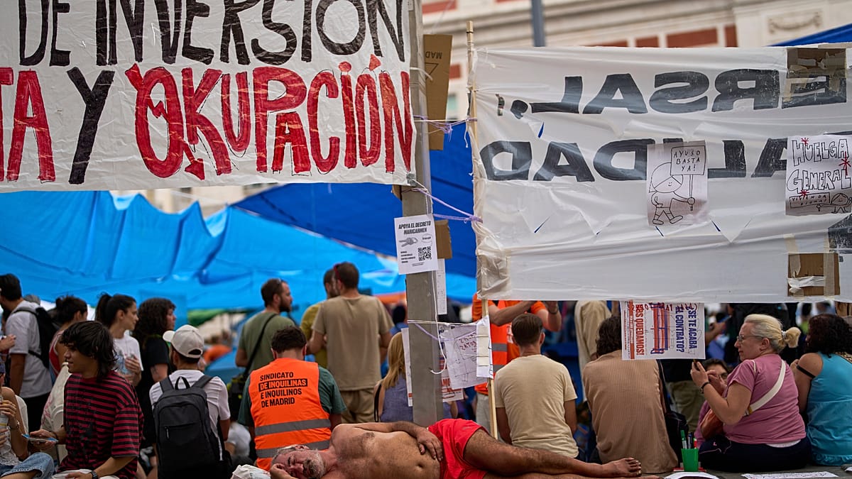 Madrid's Puerta del Sol Becomes Protest Camp After Eviction of 87-Year-Old