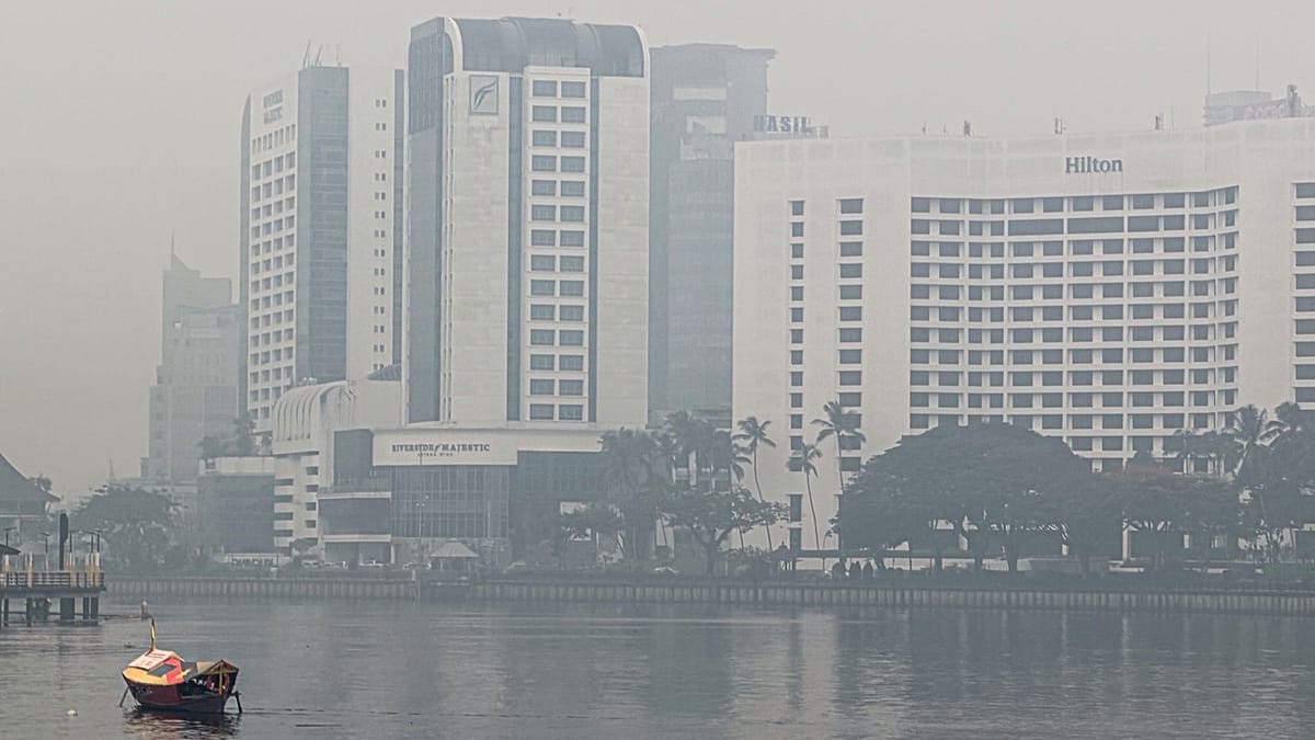 Malaysia declares emergency in Sarawak town as Indonesian haze worsens