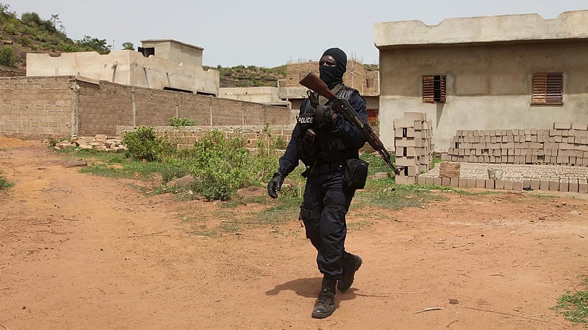 Mali Sentences French Diplomat to 20 Years for Espionage, Deepening Rift with Paris