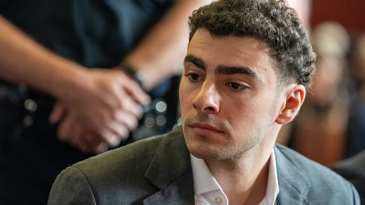 Mangione's state murder trial halted after federal guilty plea
