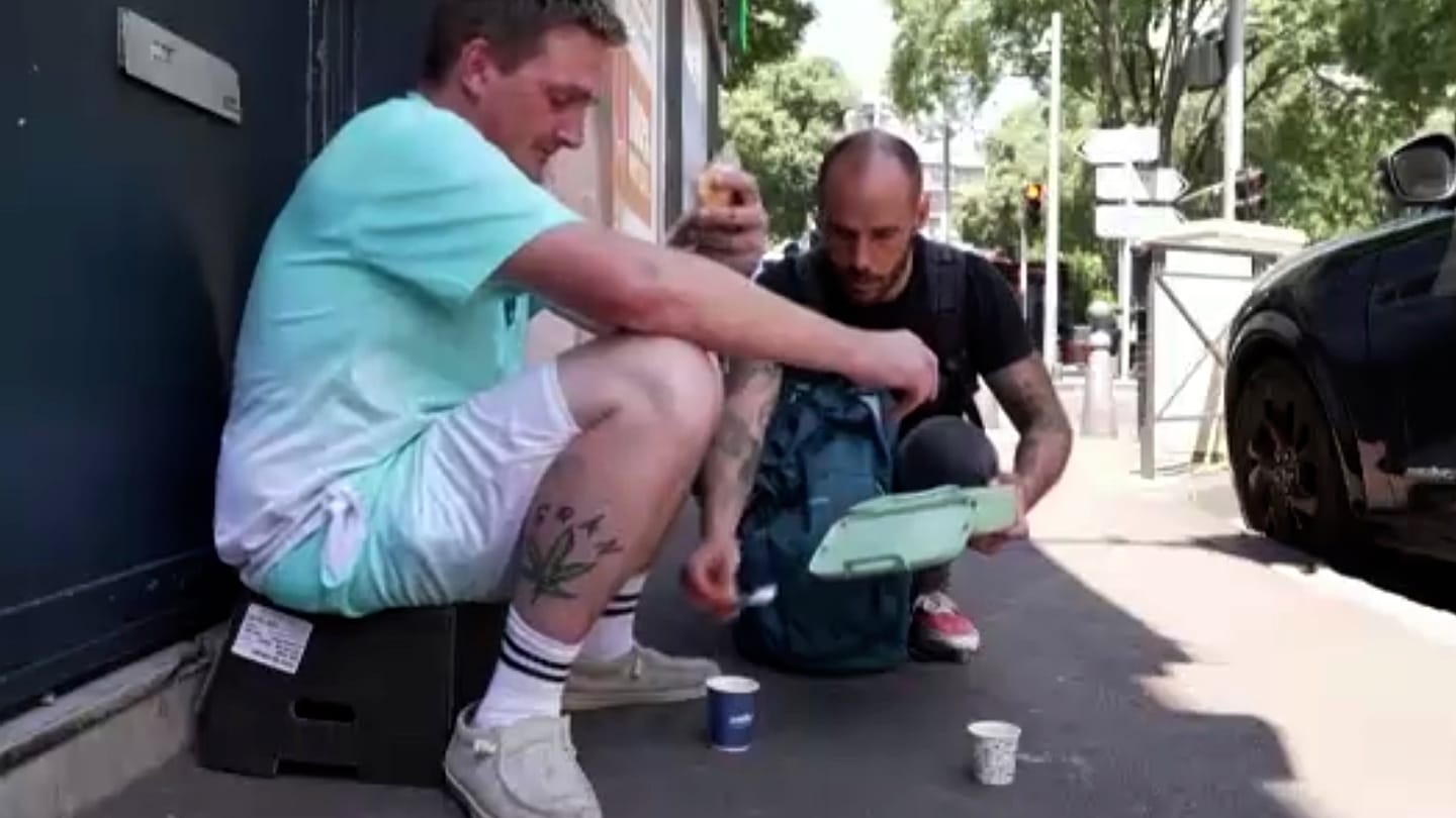 Marseille Outreach Teams Battle to Protect Homeless from Record Heatwave