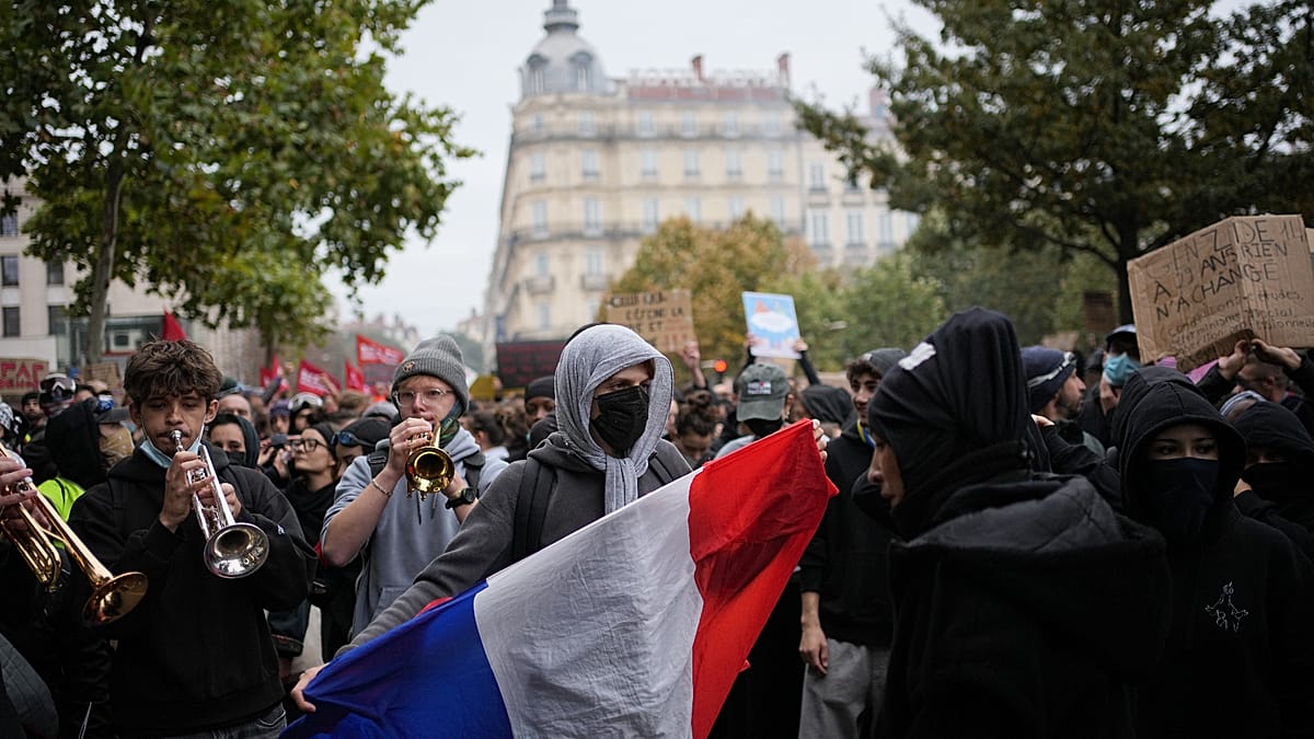 Marseille protesters storm town hall as French cost-of-living unrest spreads