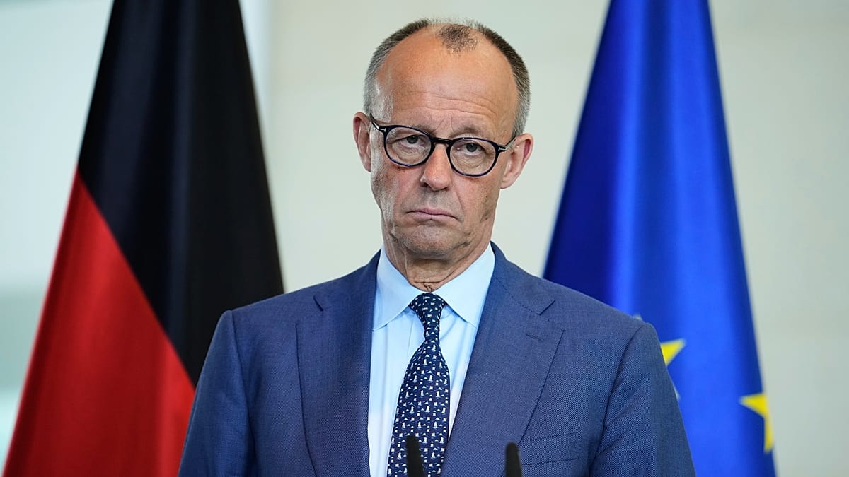 Merz's 'Associate EU Membership' Plan for Ukraine Faces Skepticism in Brussels