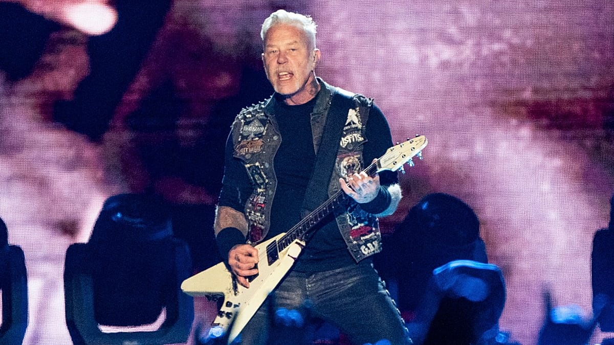 Metallica Urges UK Fans to Donate Blood and Plasma Ahead of Summer Concerts