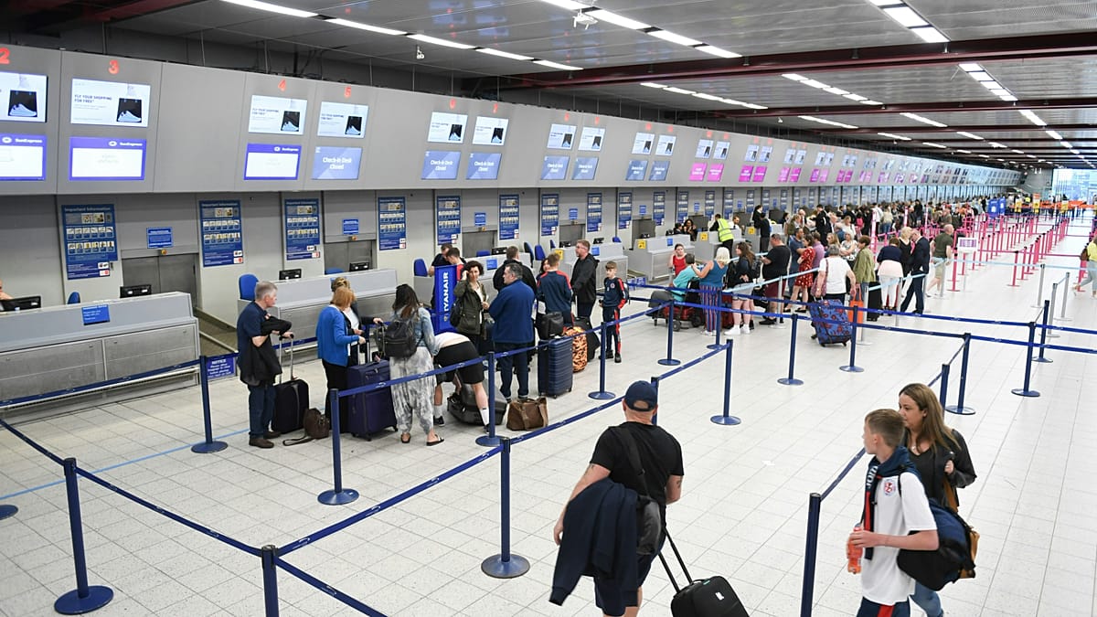 Middle East Conflict and Strikes Drive First Post-Pandemic Drop in European Air Traffic