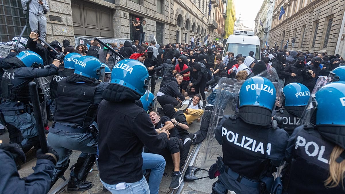 Milan riot probe uncovers violent chat plans and weapons cache
