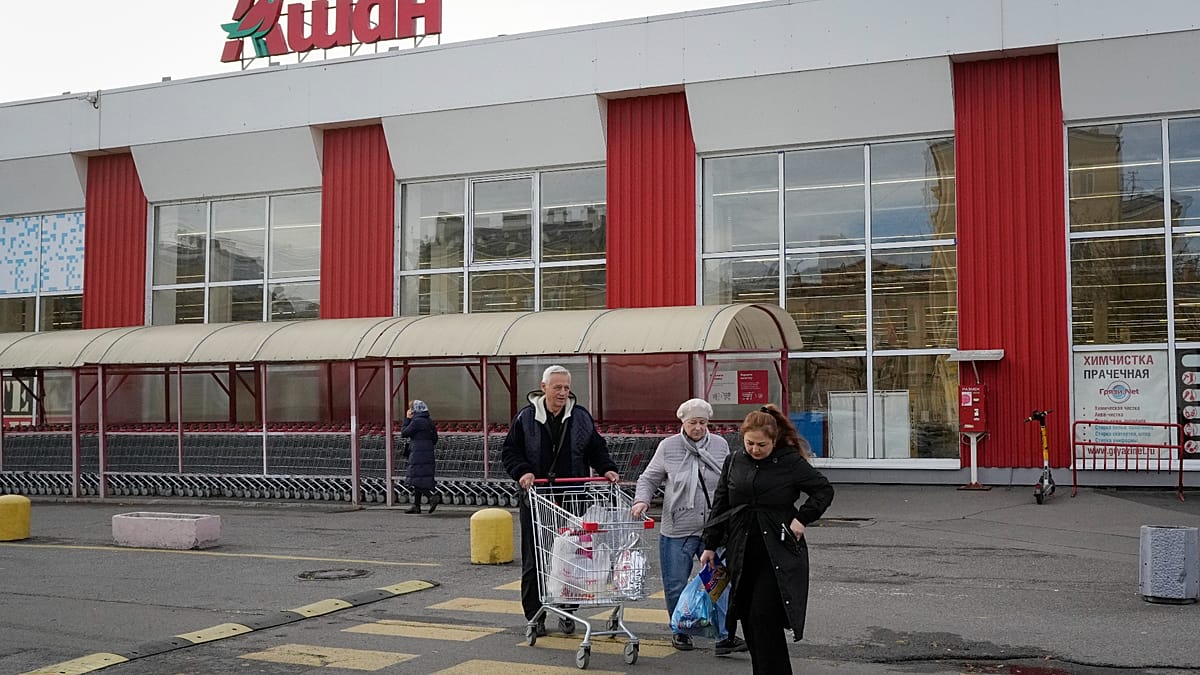 Moscow places Nestlé and Auchan Russia units under state-appointed control