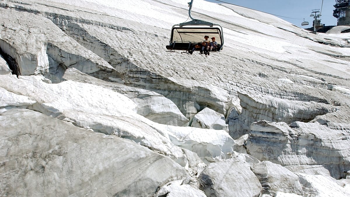Nepal flood disaster raises alarm over Alpine glacier risks