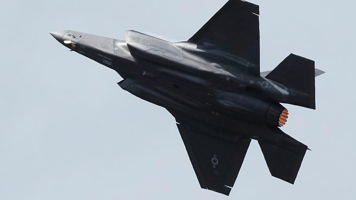 Norway weighs letting its €2tn fund back nuclear arms makers