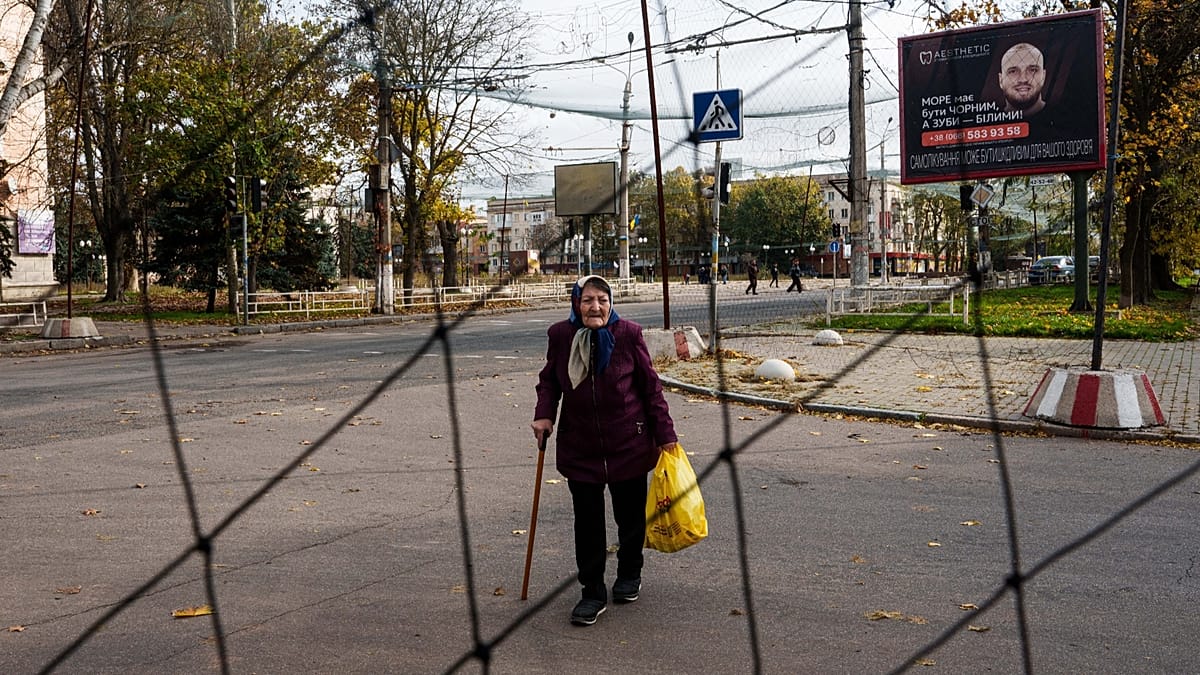 Oleshky's humanitarian mission: a fragile truce in a destroyed town