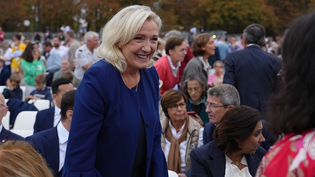 Paris ministers tear into Le Pen's 'cardboard' budget plan