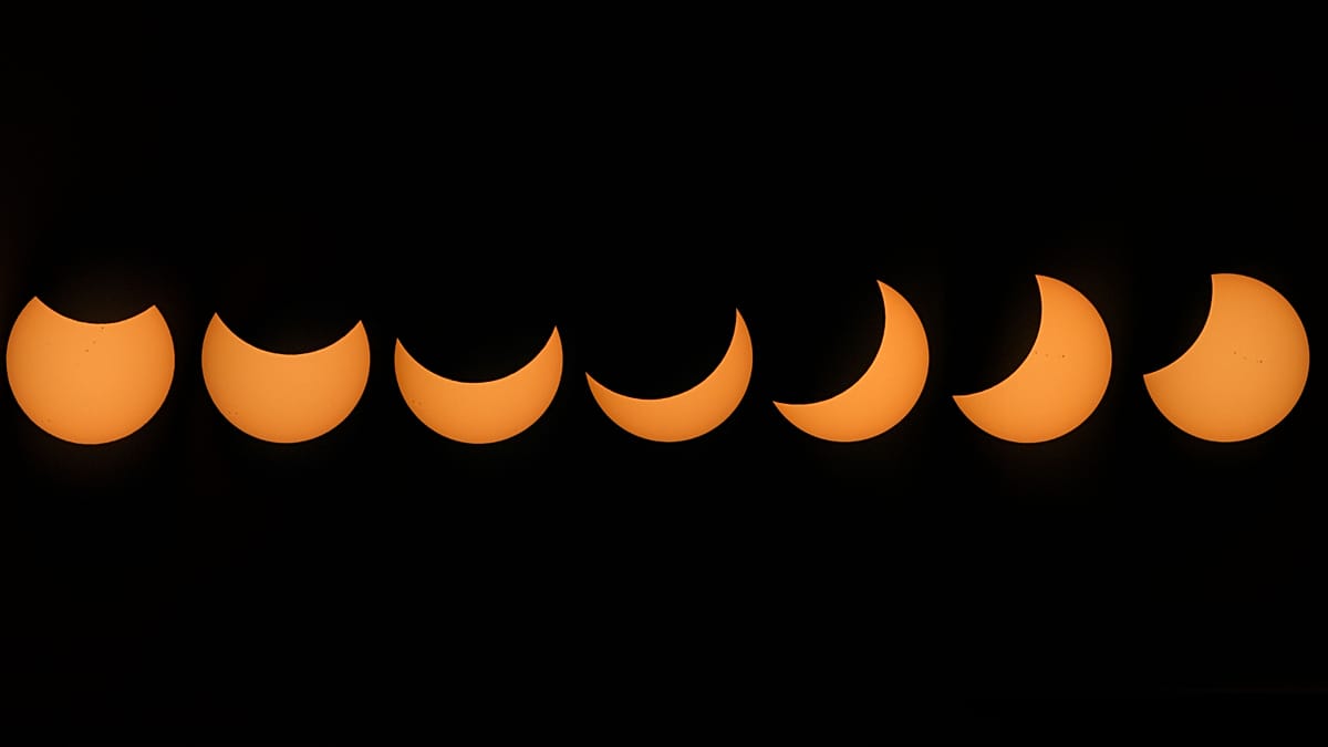 Partial lunar eclipse: Best viewing spots across Europe on Friday