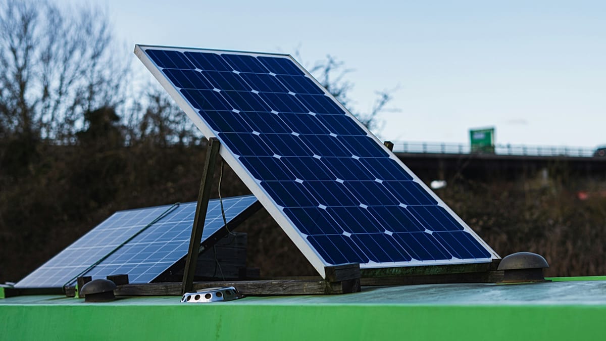 Plug-in Solar Panels: Can They Really Power Your Home Appliances?