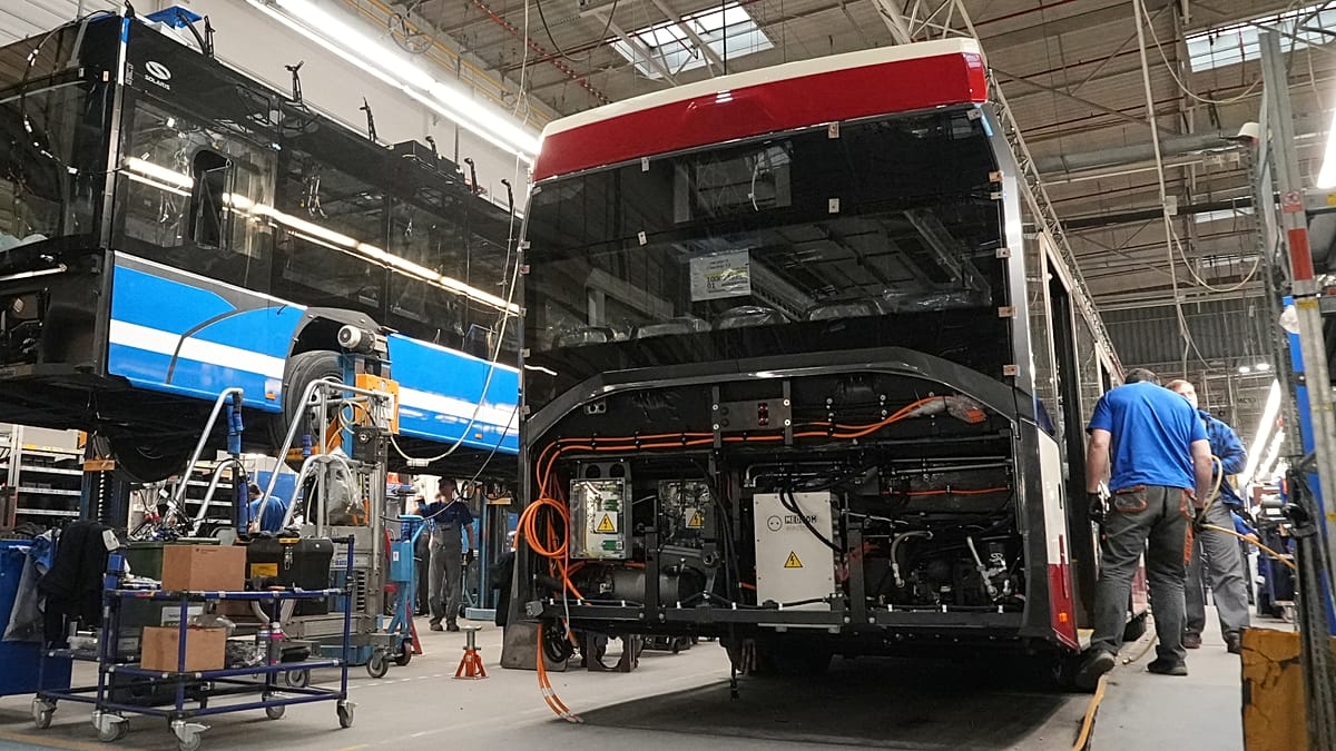 Poland's Hydrogen Bus Push Stalls as Fuel Costs and Infrastructure Falter