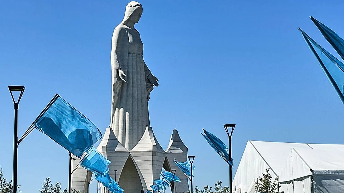 Poland's village unveils Europe's tallest Virgin Mary statue