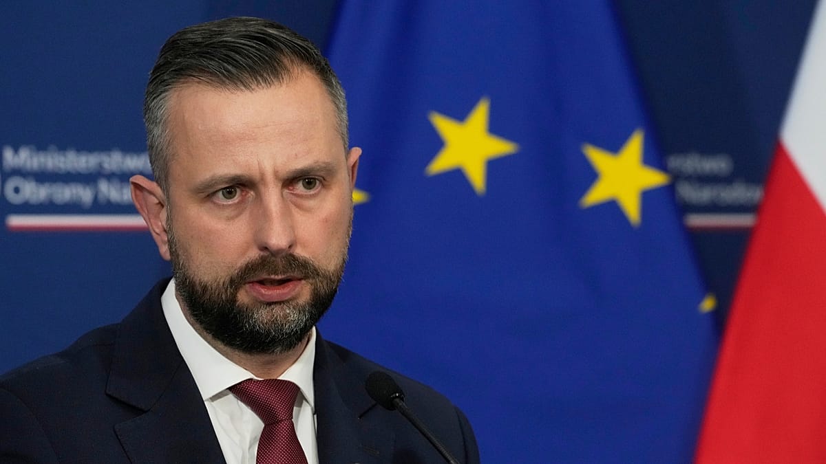 Poland urges EU to shift defence industry into wartime production