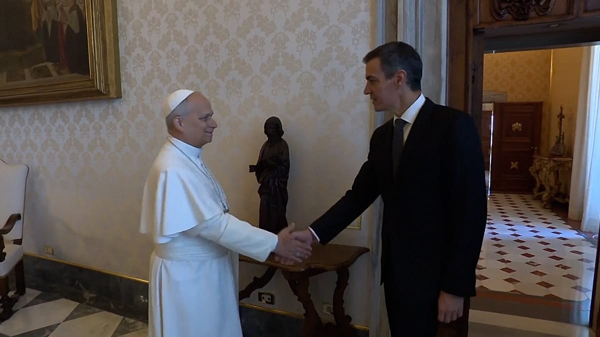 Pope Leo XIV and Pedro Sánchez Meet at Vatican Ahead of June Spain Visit