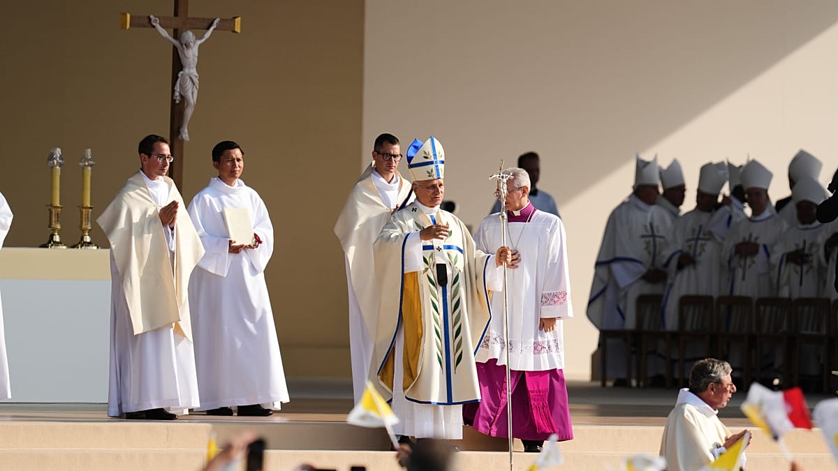 Pope Leo XIV Meets Abuse Survivors in Lourdes as French Tour Nears End