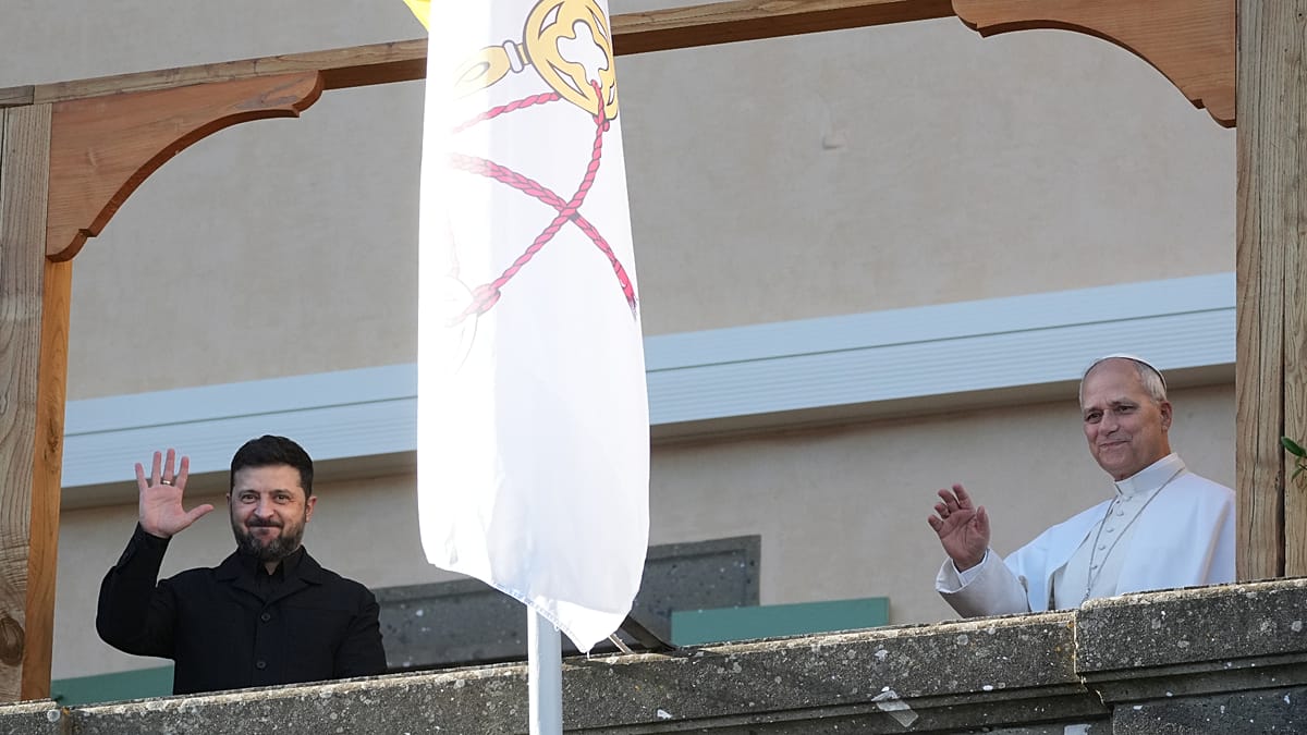 Pope Leo XIV presses Zelenskyy on Oleshky truce after Putin call