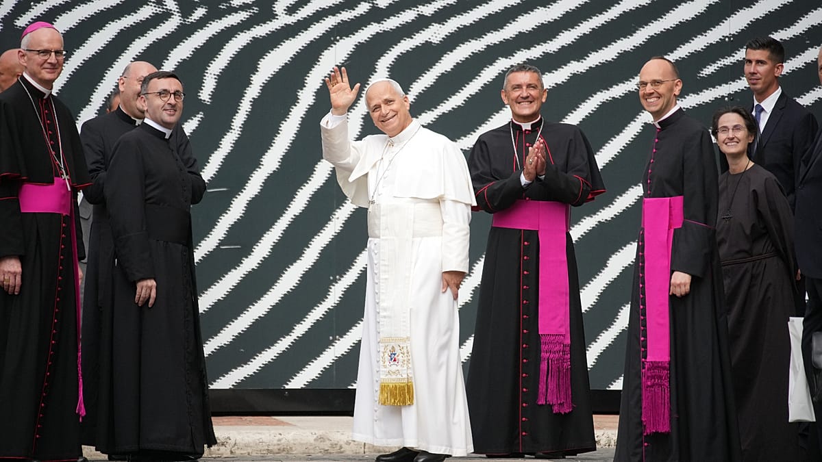 Pope Leo XIV unveils giant wave artwork at Vatican Library water exhibition