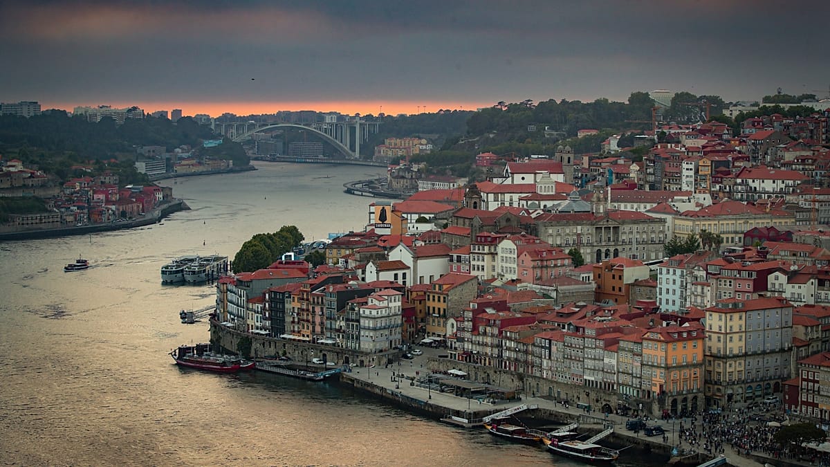 Porto Transforms into a Literary Hub with BABELL Festival Featuring Nobel and Booker Winners