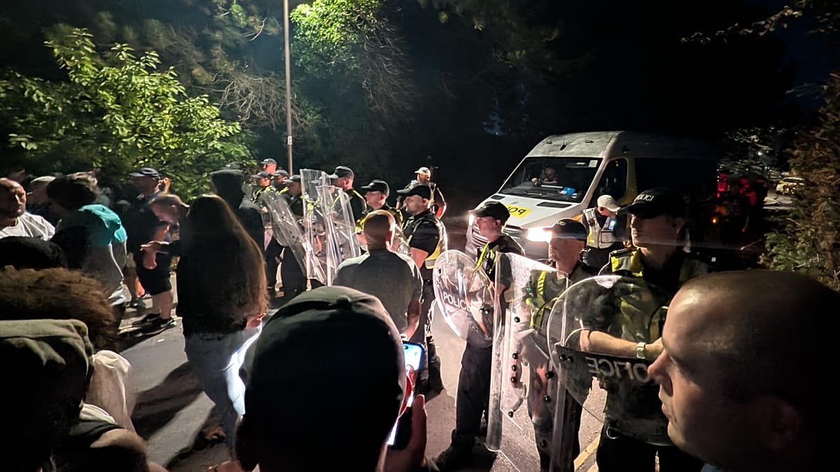 Portsmouth protests expose UK border tensions, police chief warns