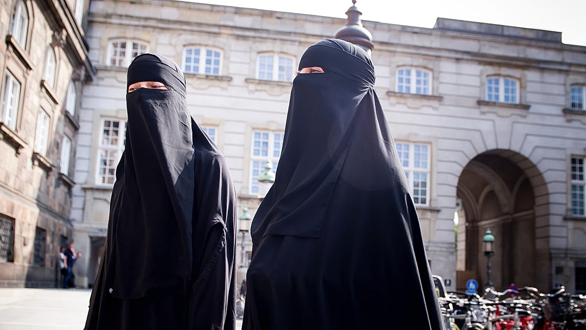 Portugal bans face coverings in public spaces amid rights debate