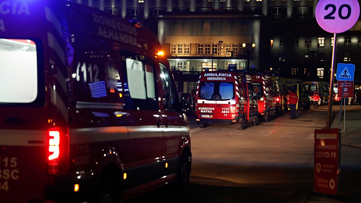 Portugal Grounded: General Strike Shuts Hospitals, Schools, and Airports Over Labour Reforms